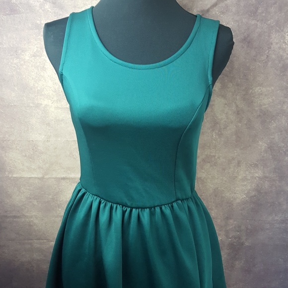 H&M Emerald Dress - Sz 10 - Picture 3 of 5
